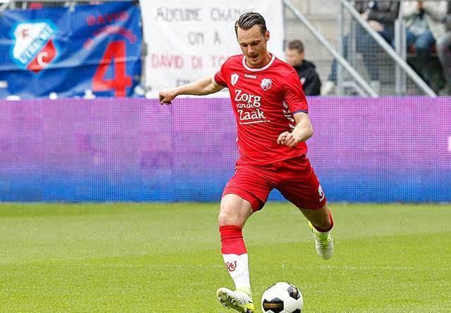 在足球领域 在足球领域